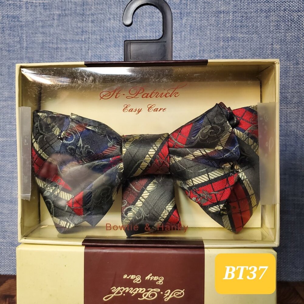 Pre-Tied Bow Ties by St. Patrick - (BT - 37)